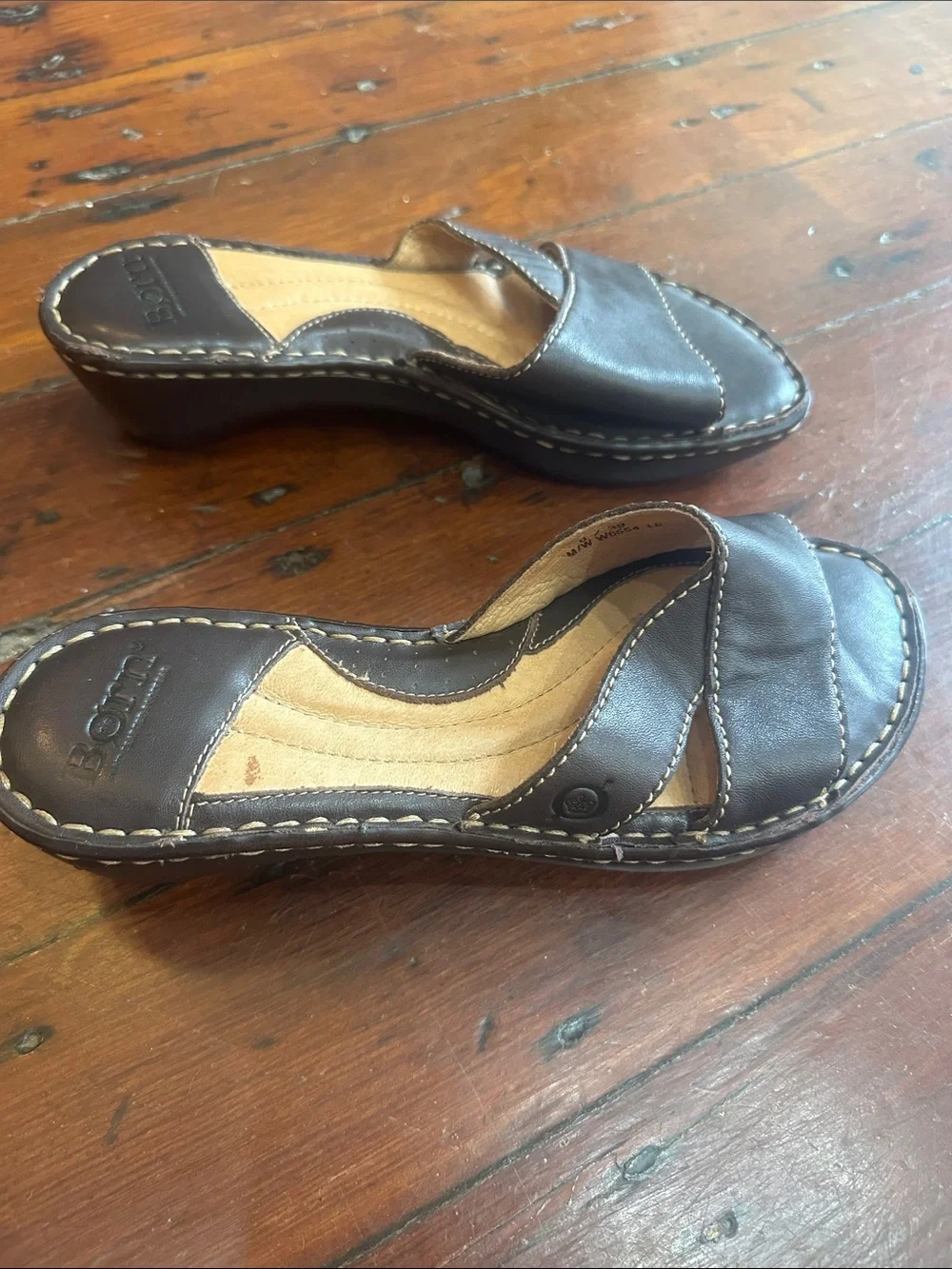 Born Dark Brown Leather Cross-Strap Slide Sandals Size 8